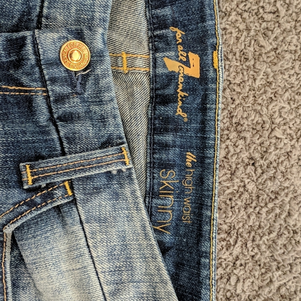 7 for all mankind high waisted skinny jean size 29